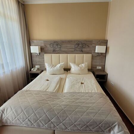 Doppelzimmer im Rosengarten