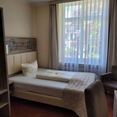 Einzelzimmer im Rosengarten