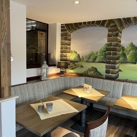 Café im Haupthaus Rosengarten