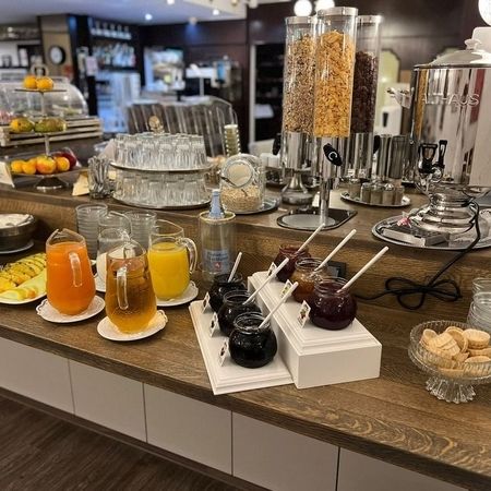 Buffet im Rosengarten