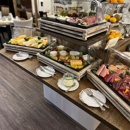Buffet im Rosengarten